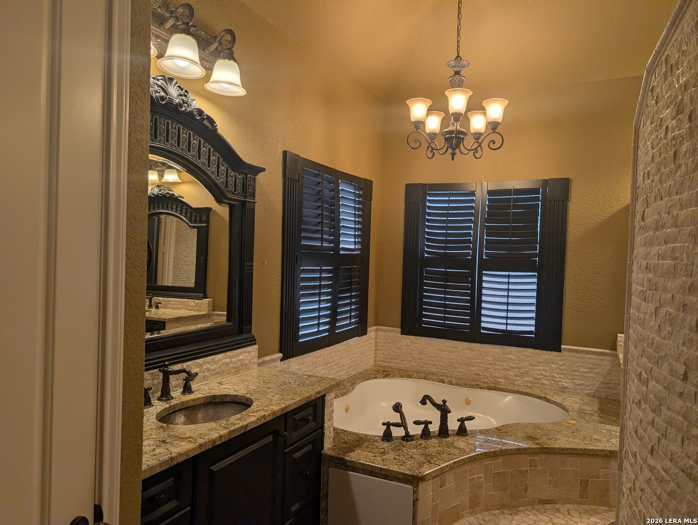 224 CHARTWELL AVE, New Braunfels, TX 78130