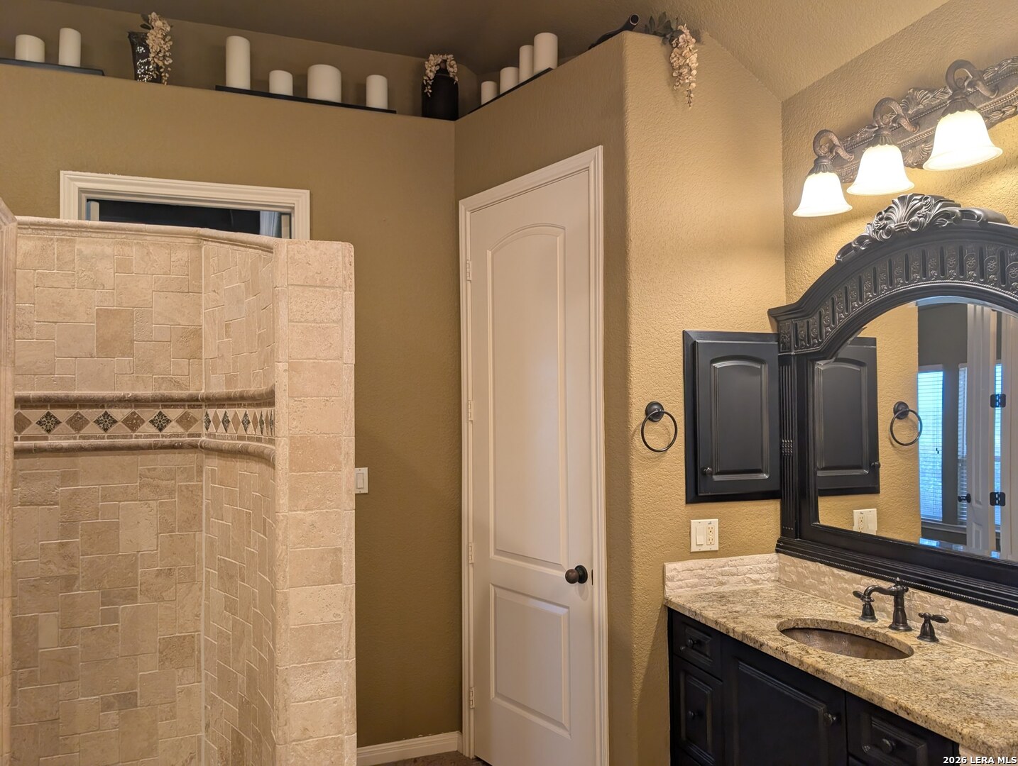 224 CHARTWELL AVE, New Braunfels, TX 78130