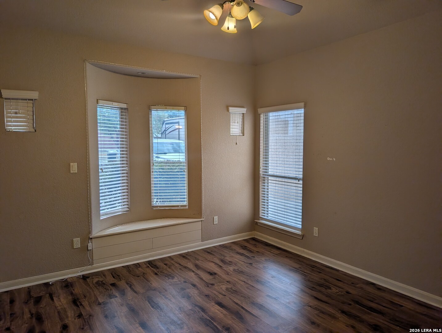 224 CHARTWELL AVE, New Braunfels, TX 78130