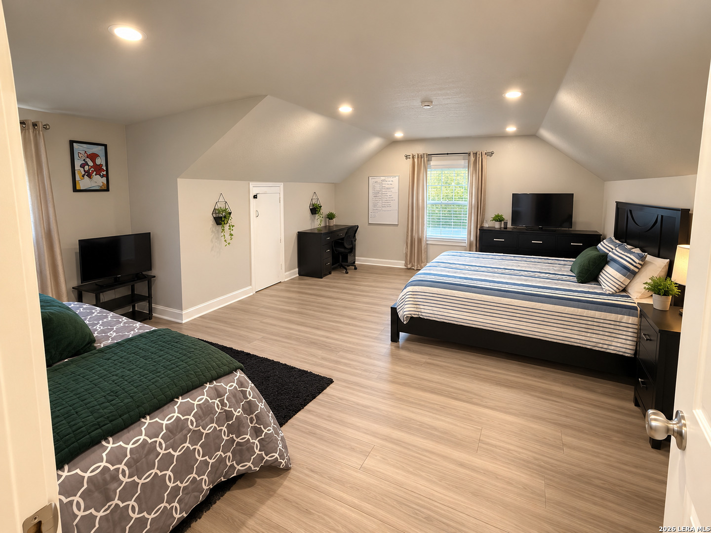 426 ELECTRA ST, Lgv, TX 75602