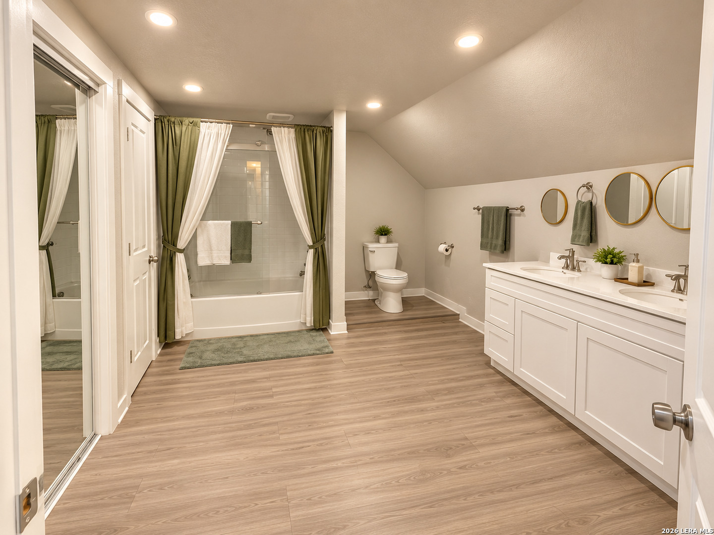 426 ELECTRA ST, Lgv, TX 75602