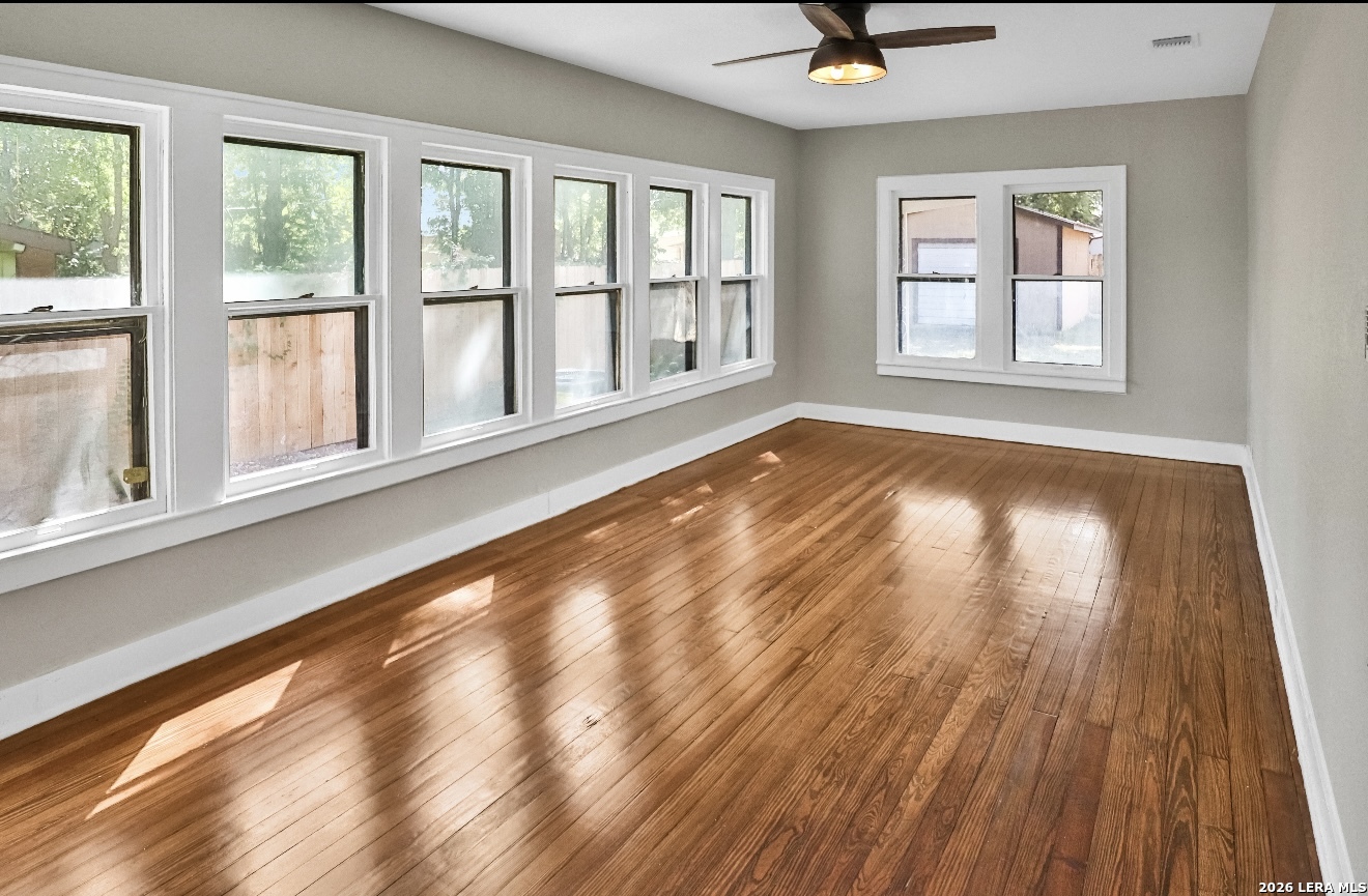 134 Compton, San Antonio, TX 78214