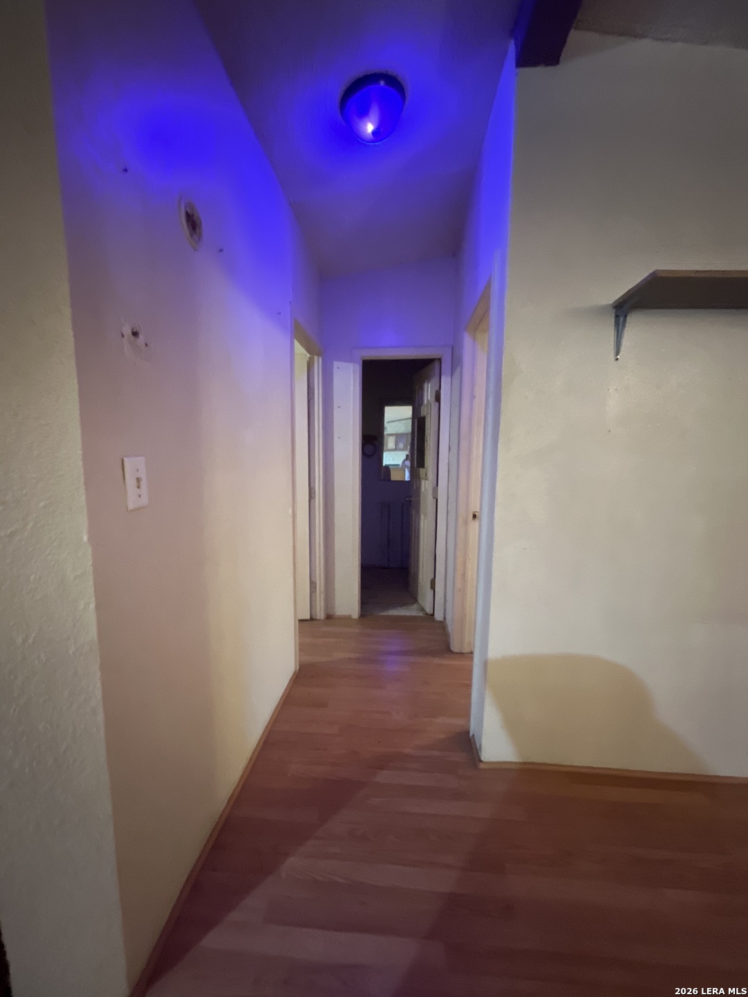 579 County Road 570, Devine, TX 78016