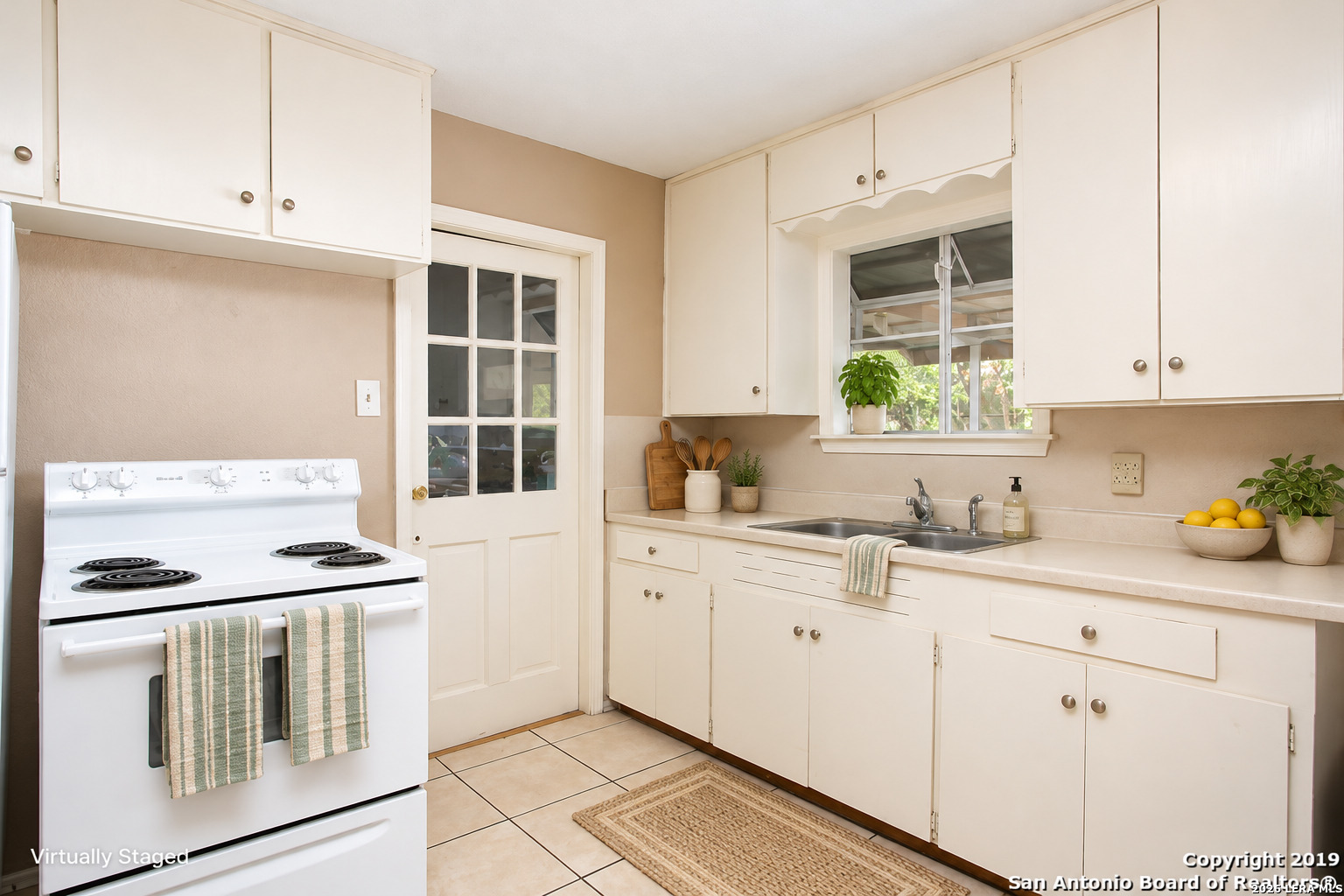306 Griggs Ave, San Antonio, TX 78228