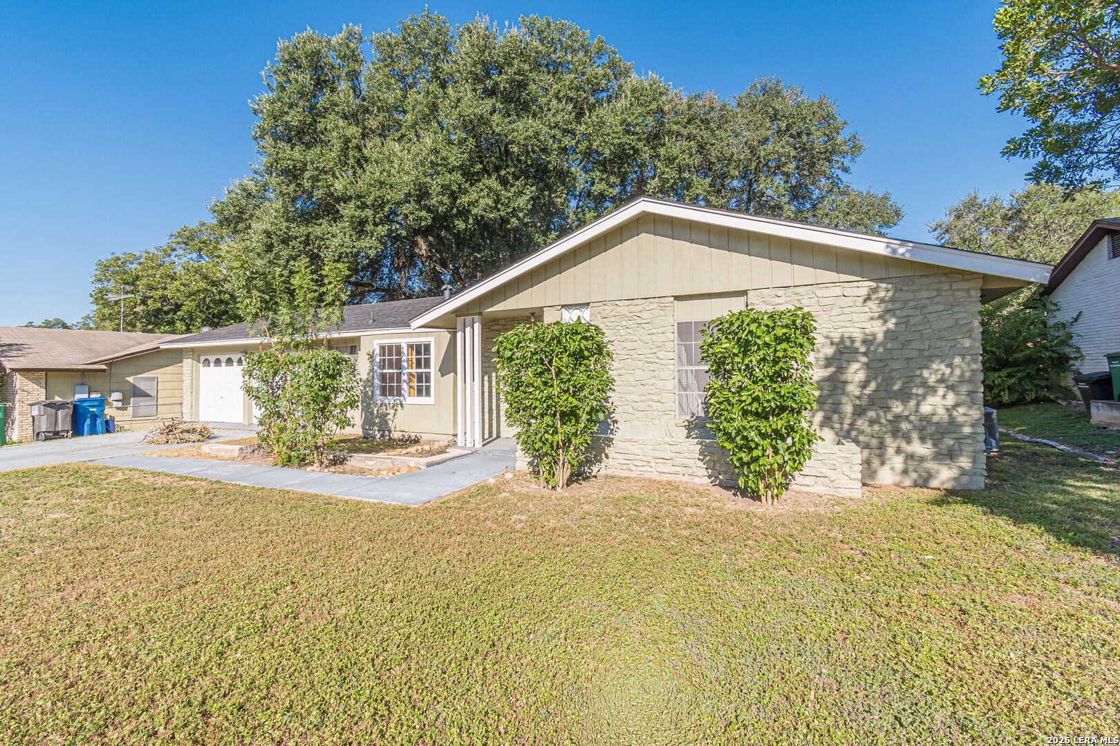 Property photo for 4827 ROLLINGFIELD DR, San Antonio, TX