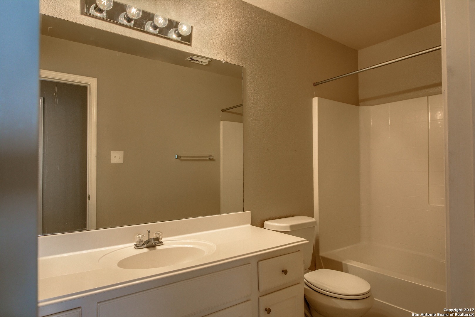 22014 PROSPECT HILL, San Antonio, TX 78258