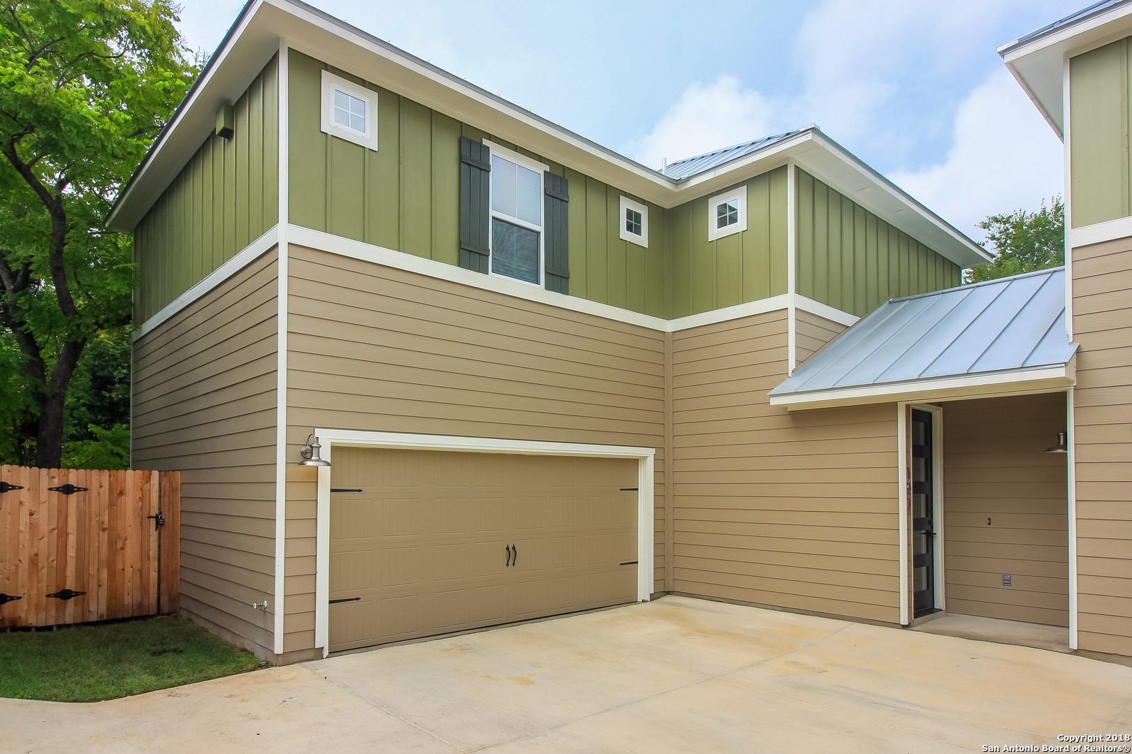 Property photo for 140 CLAREMONT AVE, #102, San Antonio, TX