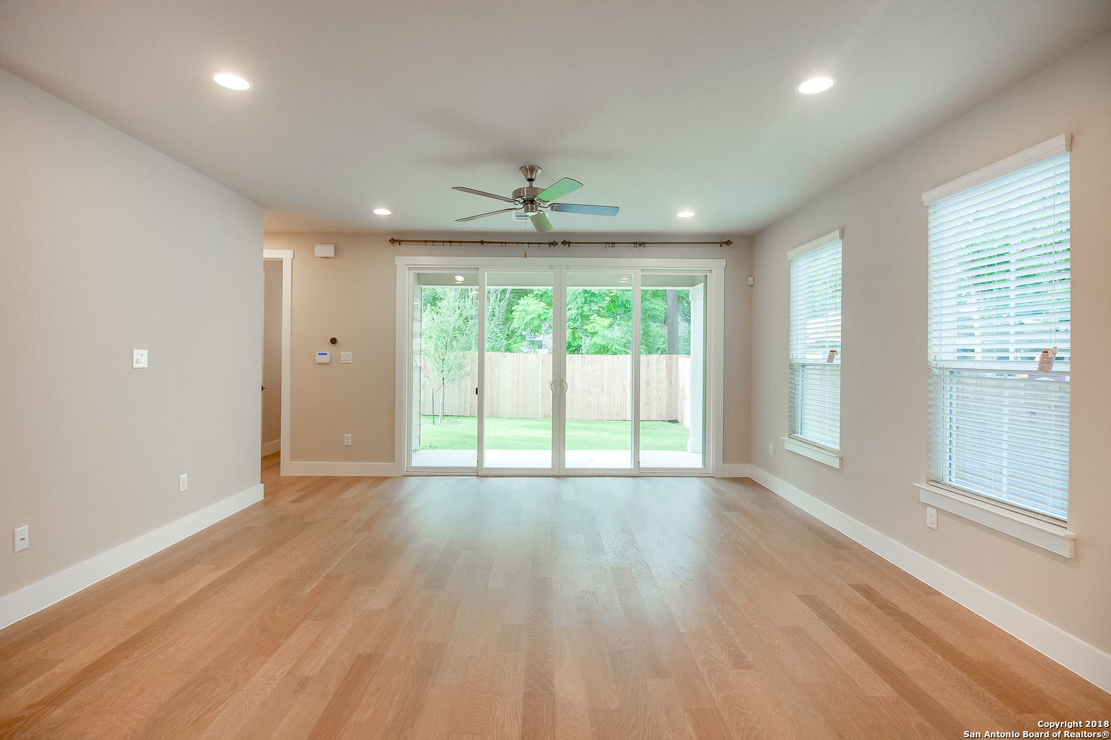 140 CLAREMONT AVE, #102, San Antonio, TX 78209