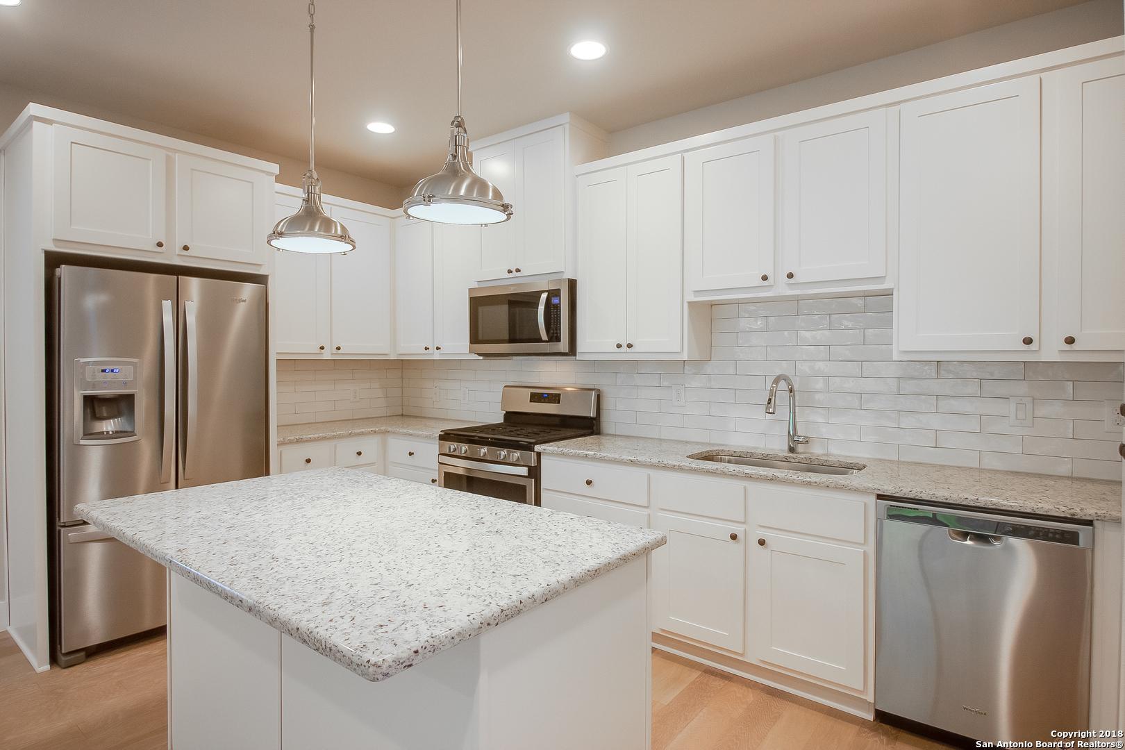 140 CLAREMONT AVE, #102, San Antonio, TX 78209