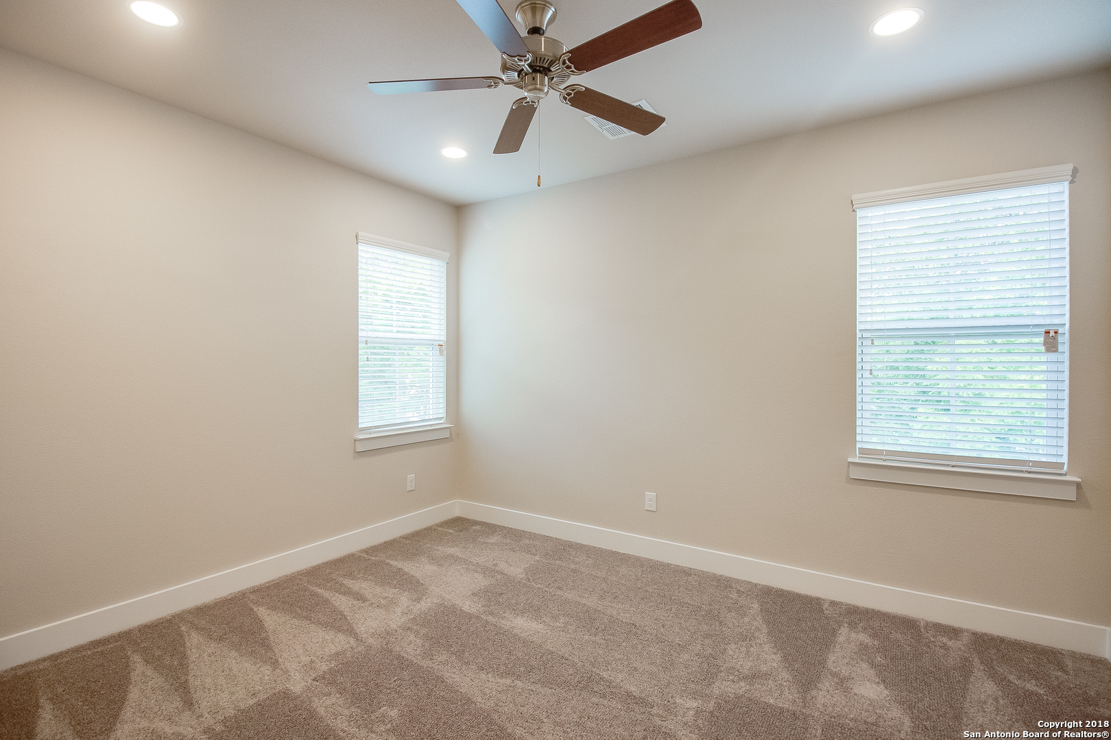 140 CLAREMONT AVE, #102, San Antonio, TX 78209