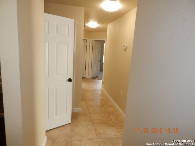6919 YUCCA VLY, San Antonio, TX 78242