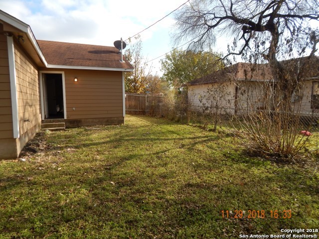 6919 YUCCA VLY, San Antonio, TX 78242