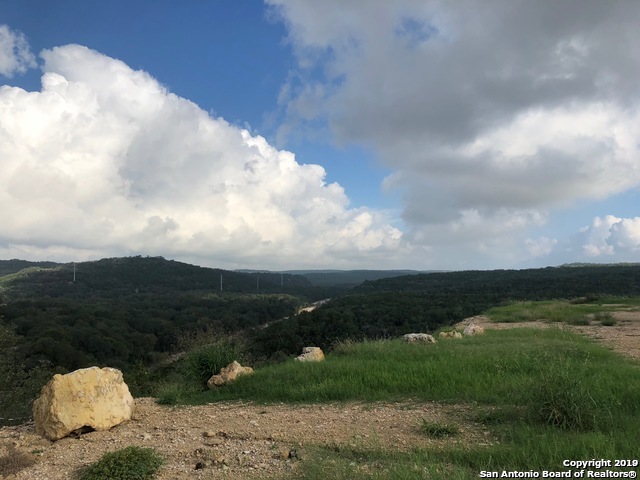 23531 OSCEOLA BLUFF, San Antonio, TX 78261