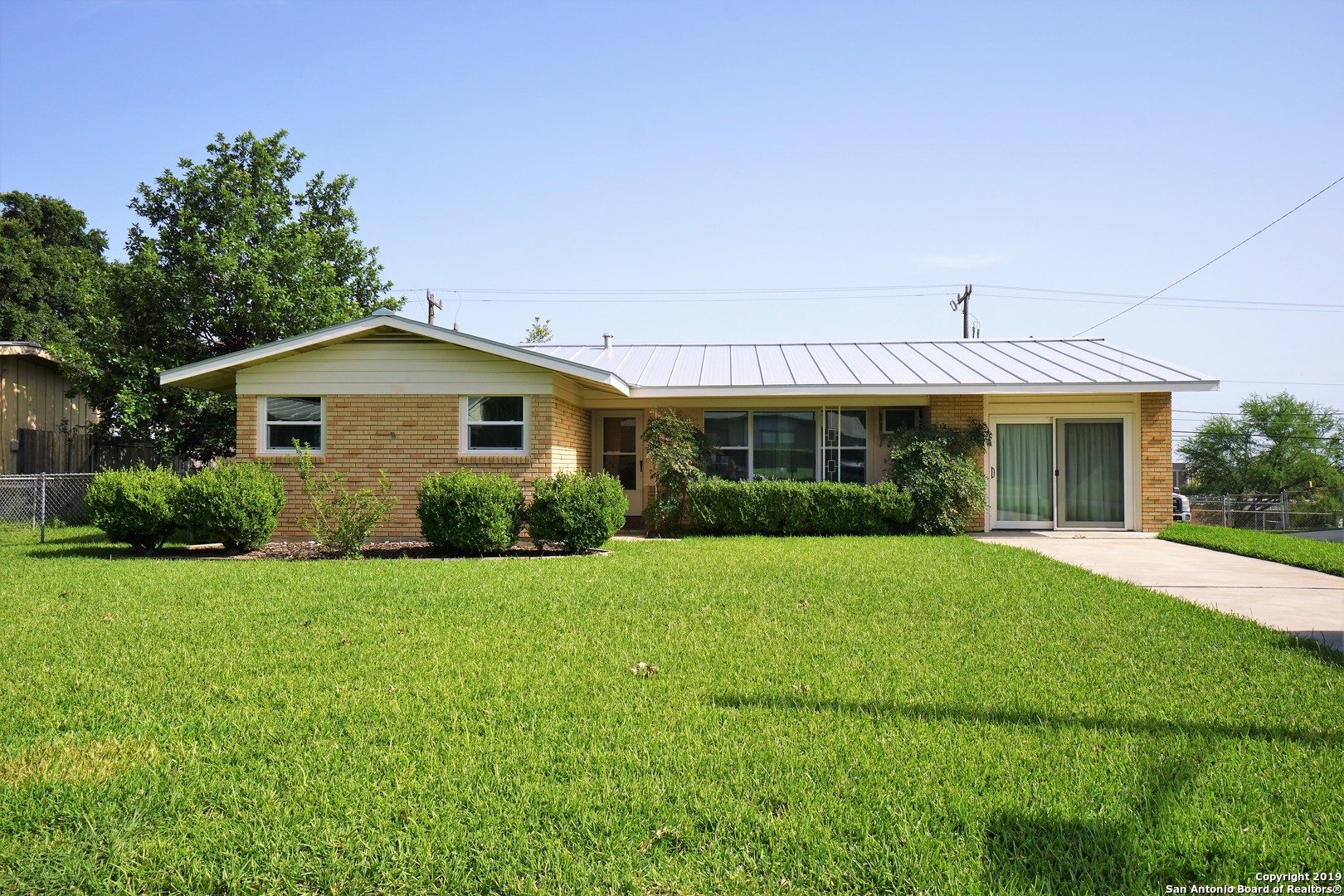 Photo of 4626 Newcome Dr in San Antonio, TX
