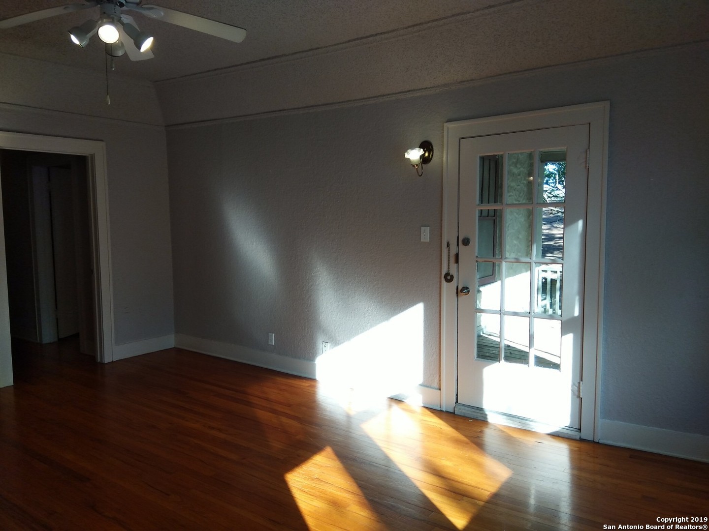 1743 W Summit Ave, #2, San Antonio, TX 78201