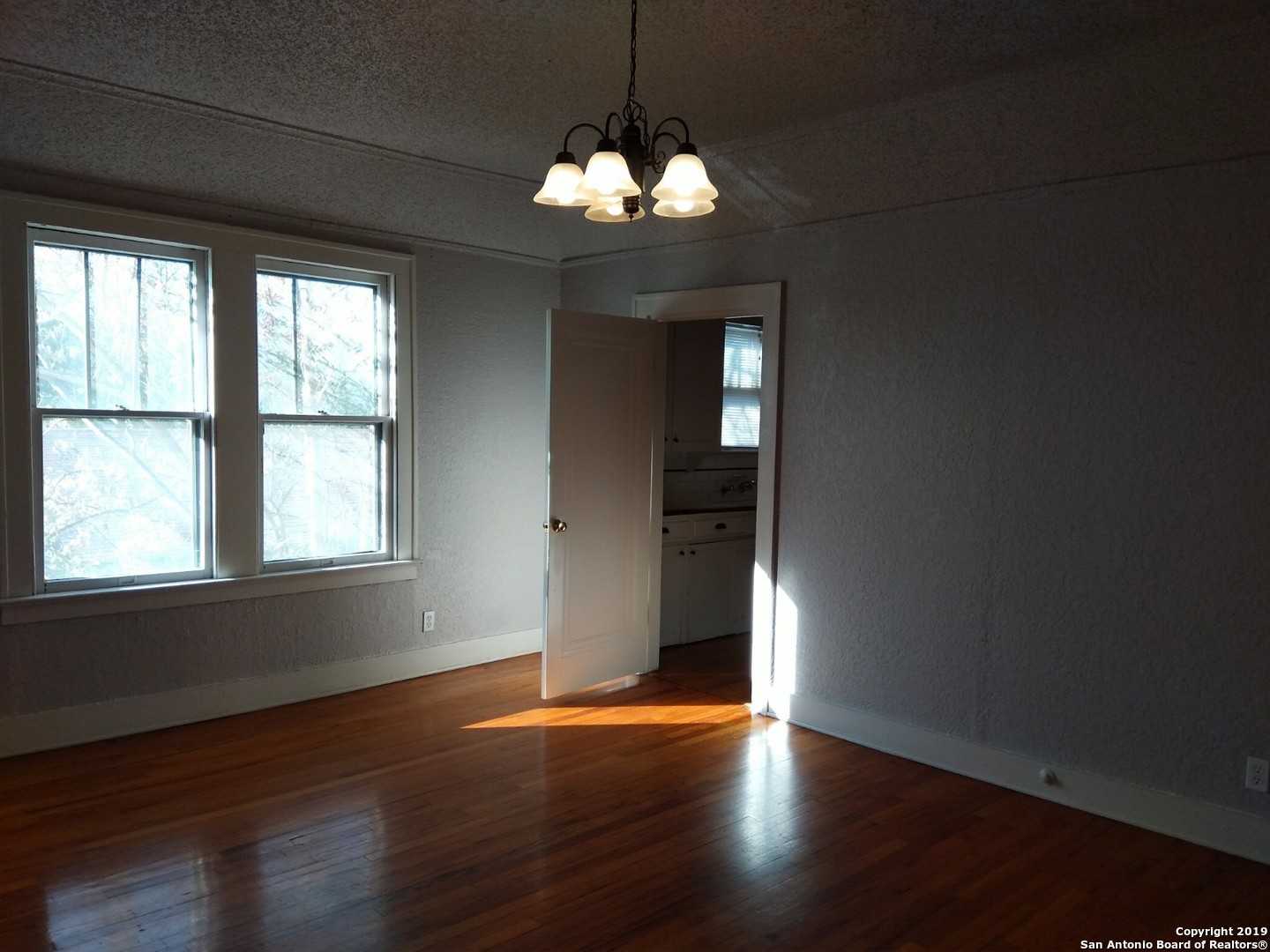 1743 W Summit Ave, #2, San Antonio, TX 78201