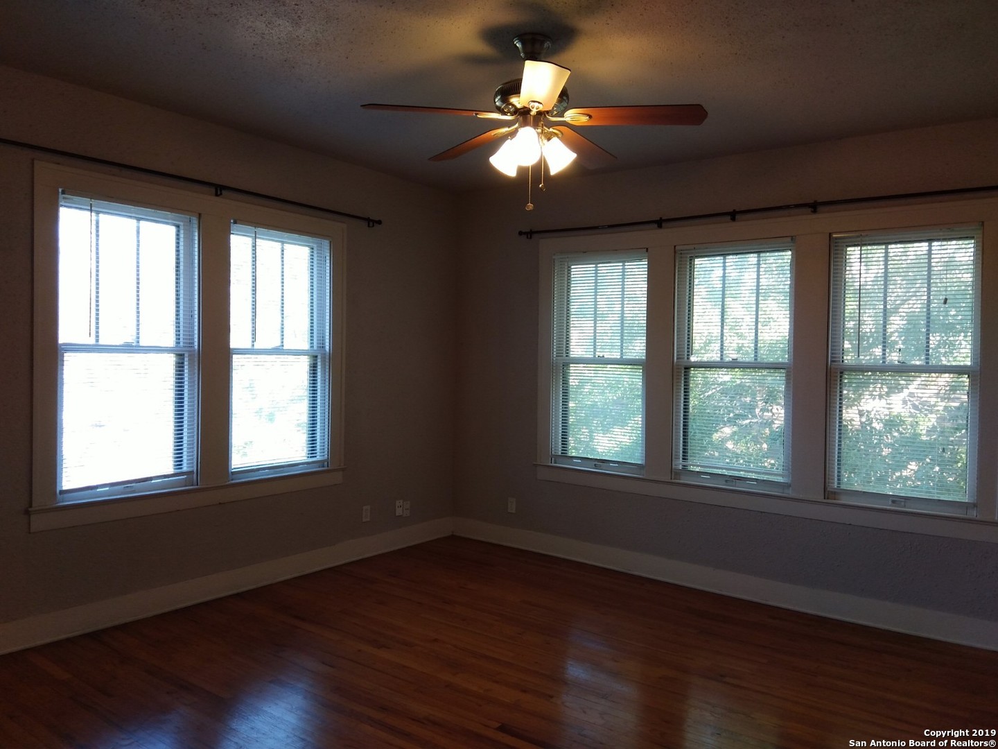 1743 W Summit Ave, #2, San Antonio, TX 78201