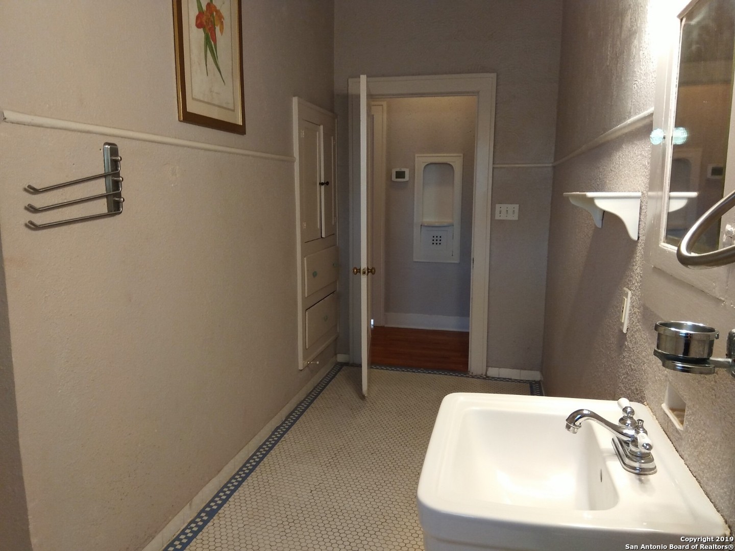 1743 W Summit Ave, #2, San Antonio, TX 78201
