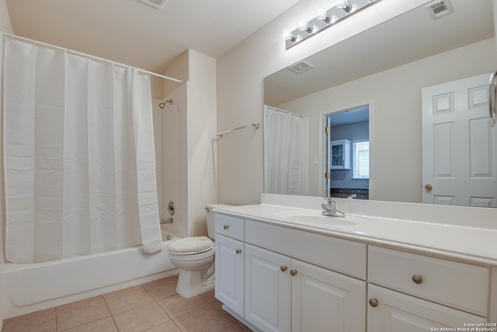 71 BLUE THORN TRL, San Antonio, TX 78256