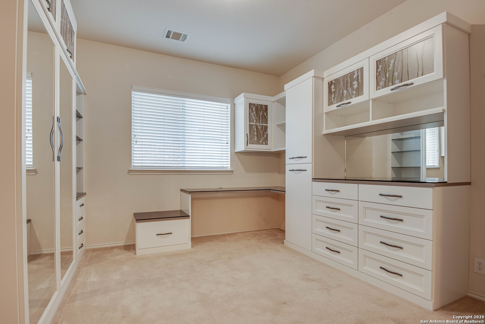 71 BLUE THORN TRL, San Antonio, TX 78256