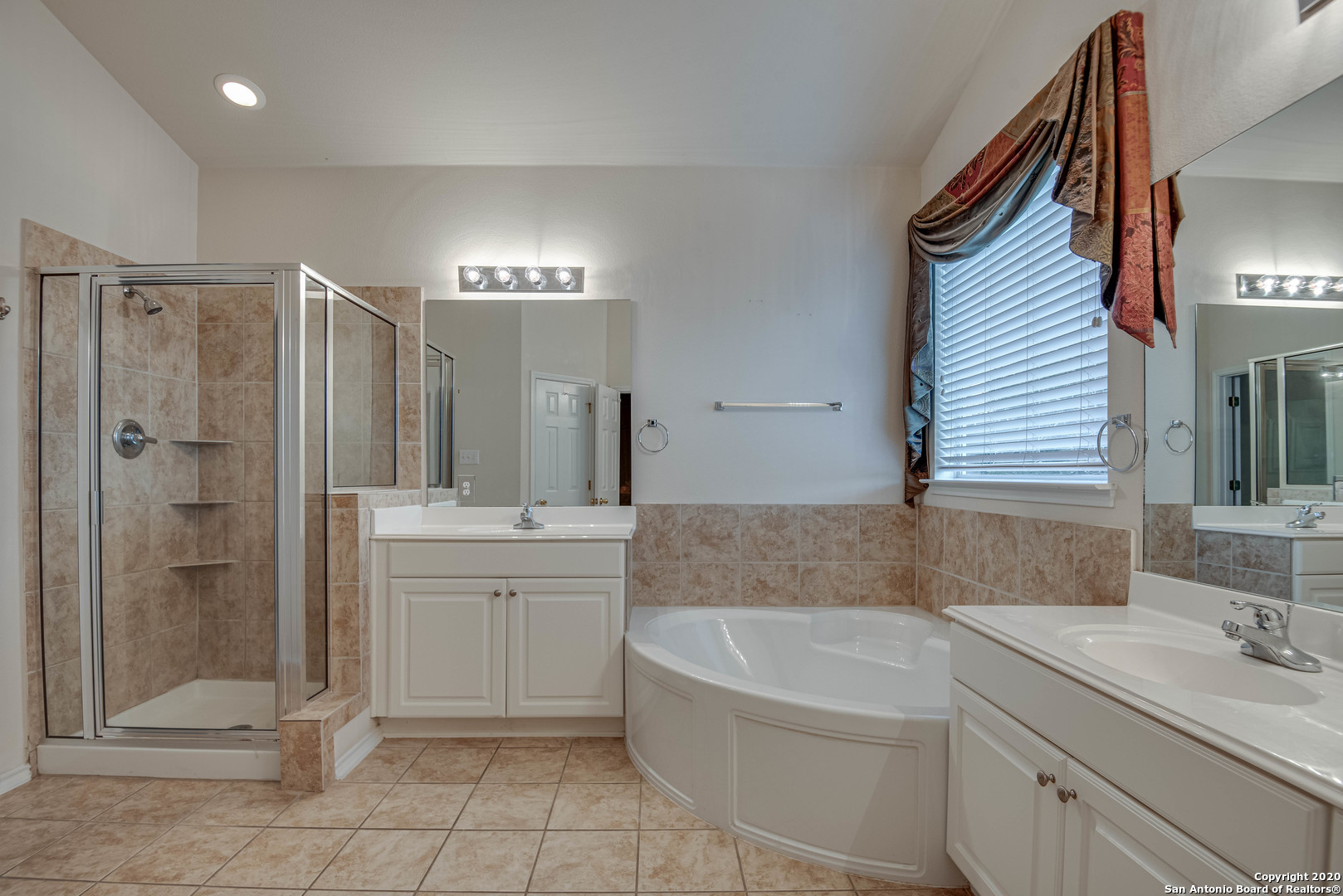 71 BLUE THORN TRL, San Antonio, TX 78256