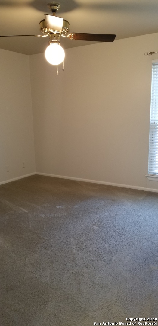 8702 VILLAGE DR, #204, San Antonio, TX 78217