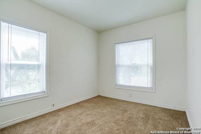 2803 W WOODLAWN AVE, San Antonio, TX 78228