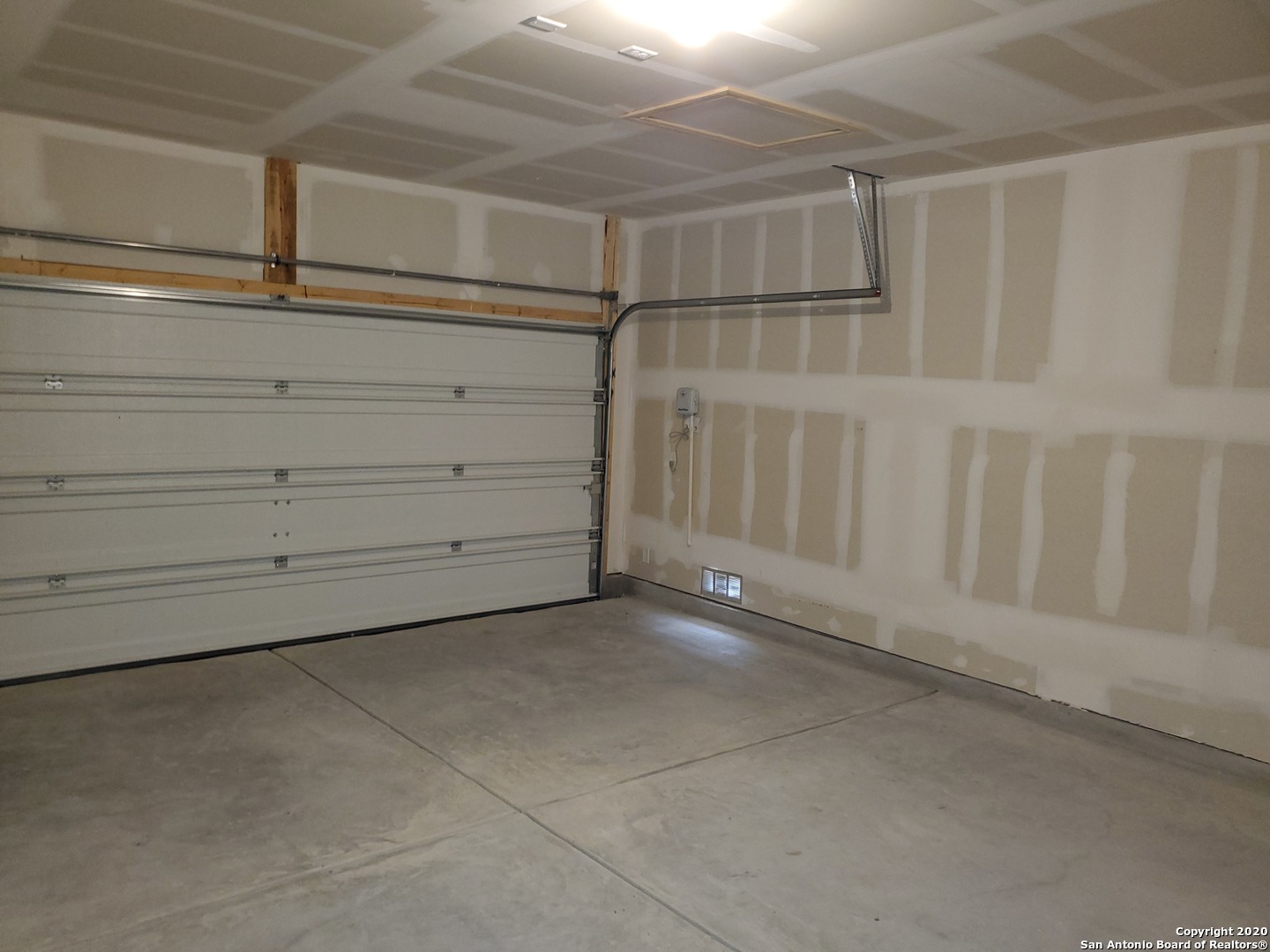 567 PEBBLE BEND, New Braunfels, TX 78130