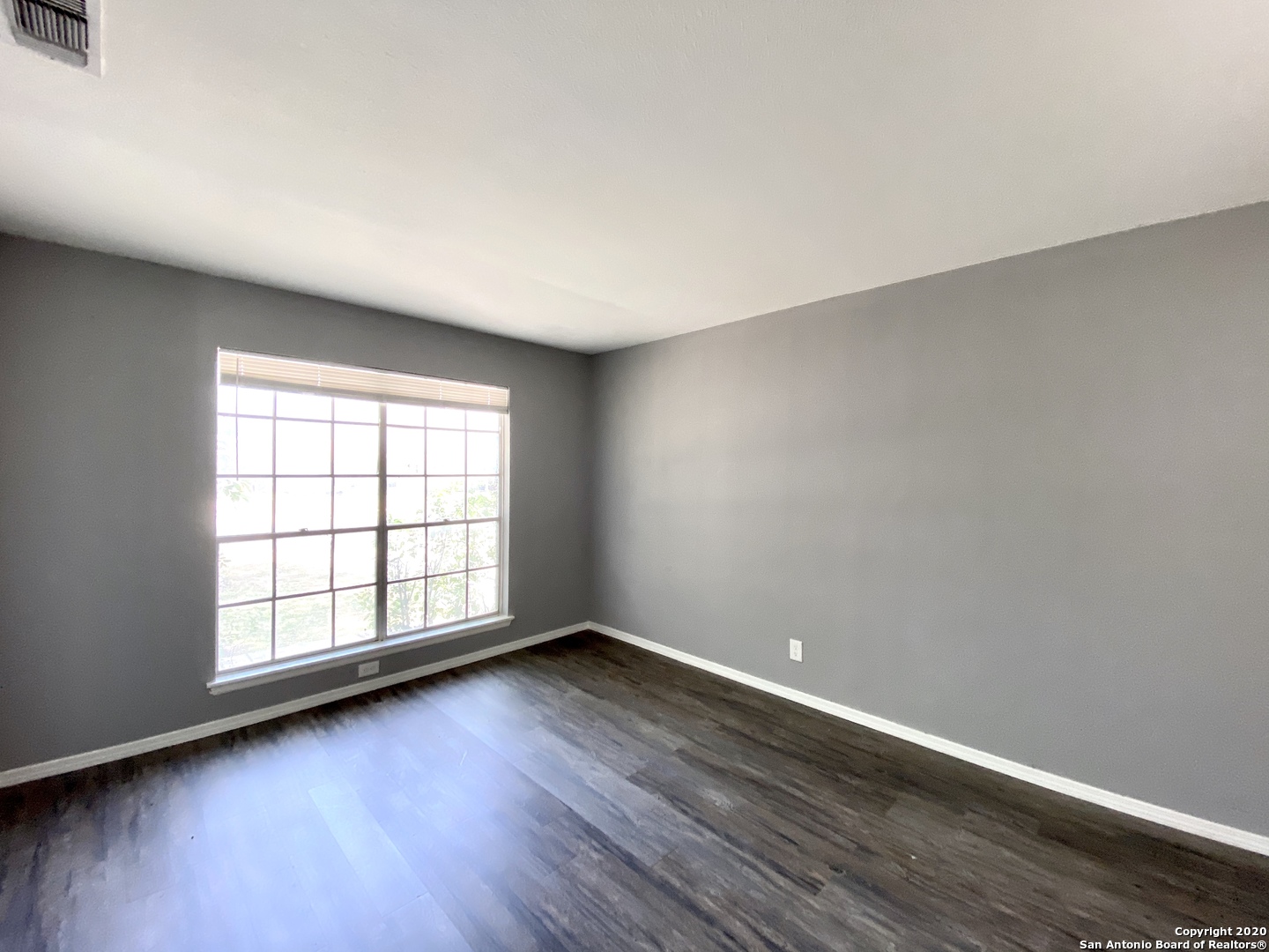 1906 Harpers Ferry, San Antonio, TX 78245
