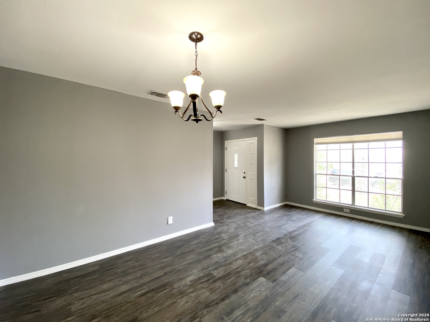 1906 Harpers Ferry, San Antonio, TX 78245