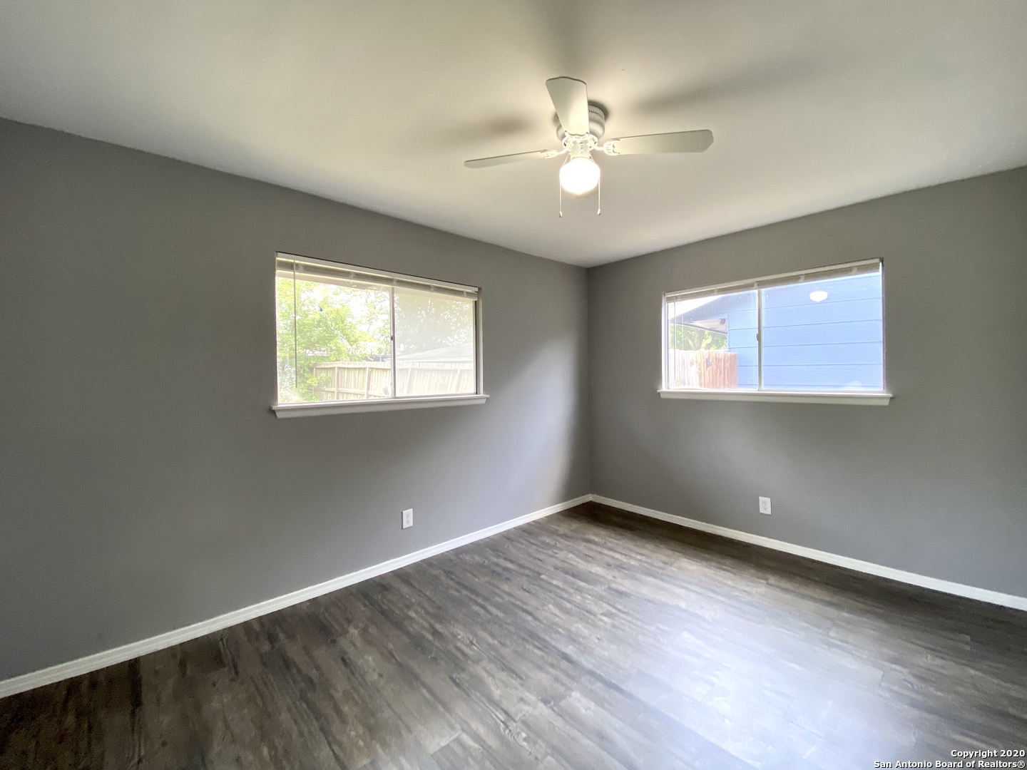 1906 Harpers Ferry, San Antonio, TX 78245