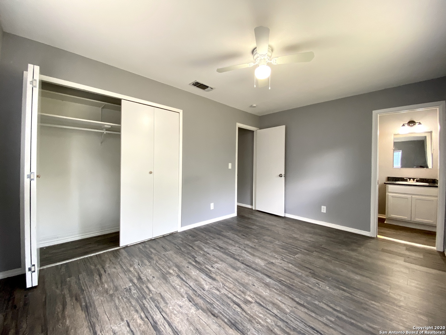 1906 Harpers Ferry, San Antonio, TX 78245
