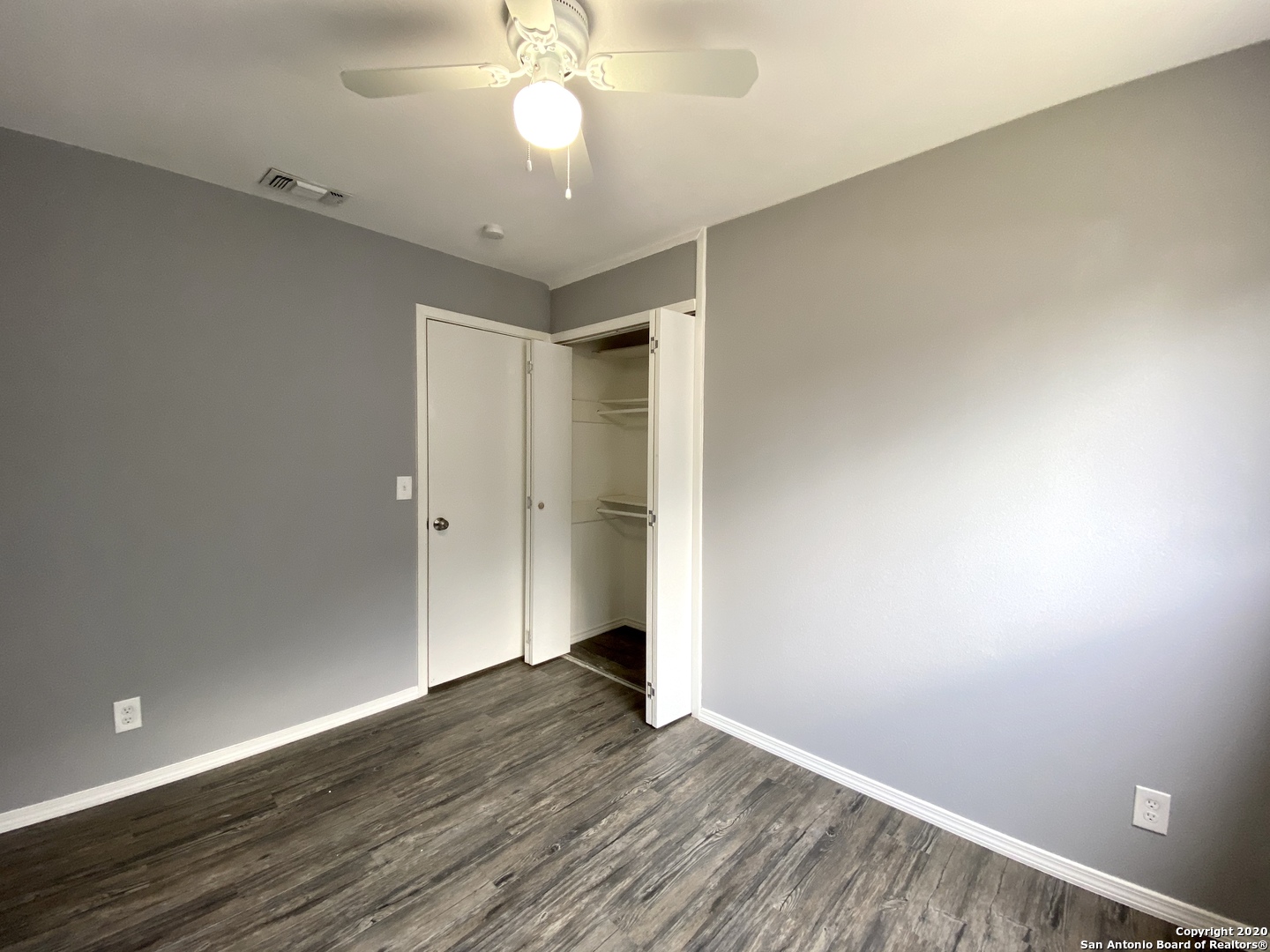 1906 Harpers Ferry, San Antonio, TX 78245