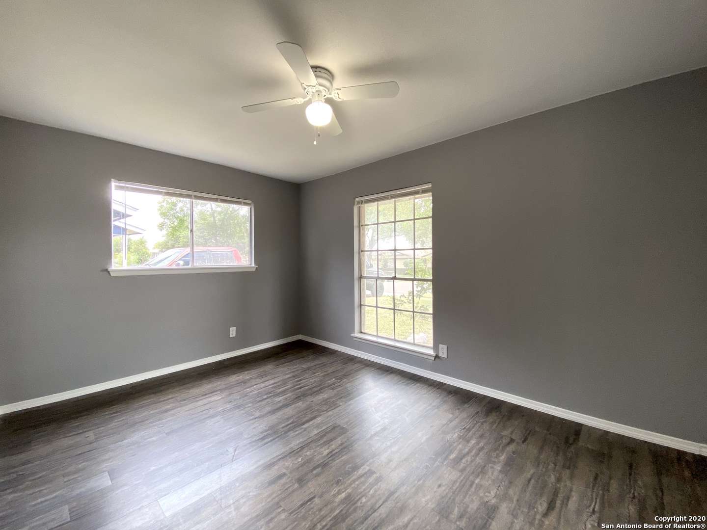 1906 Harpers Ferry, San Antonio, TX 78245