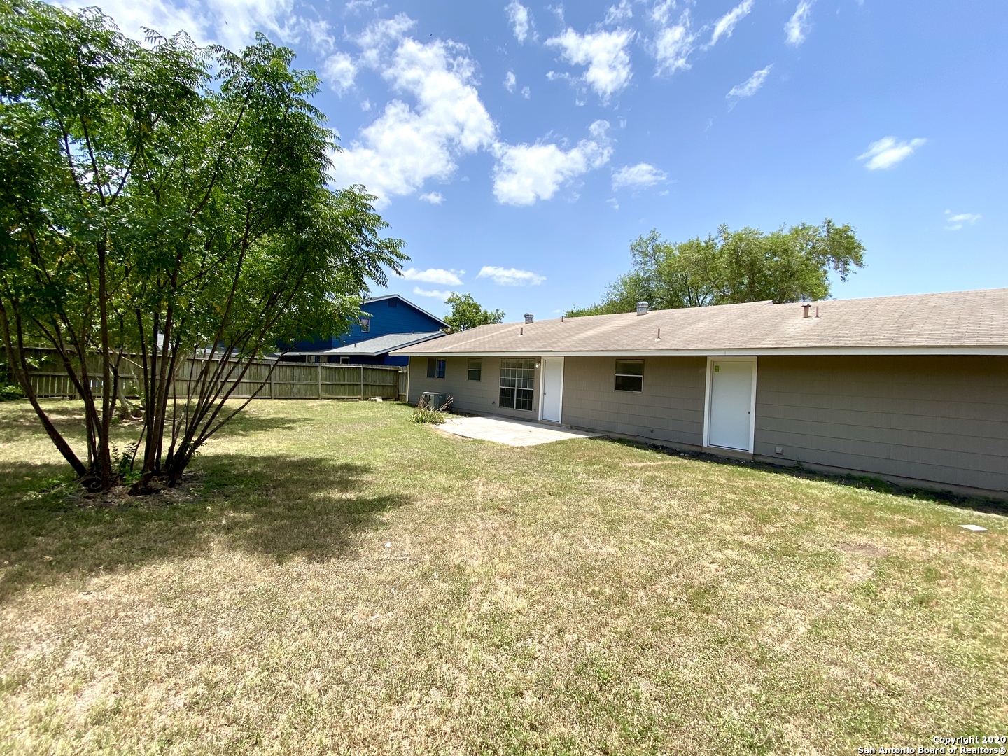 1906 Harpers Ferry, San Antonio, TX 78245