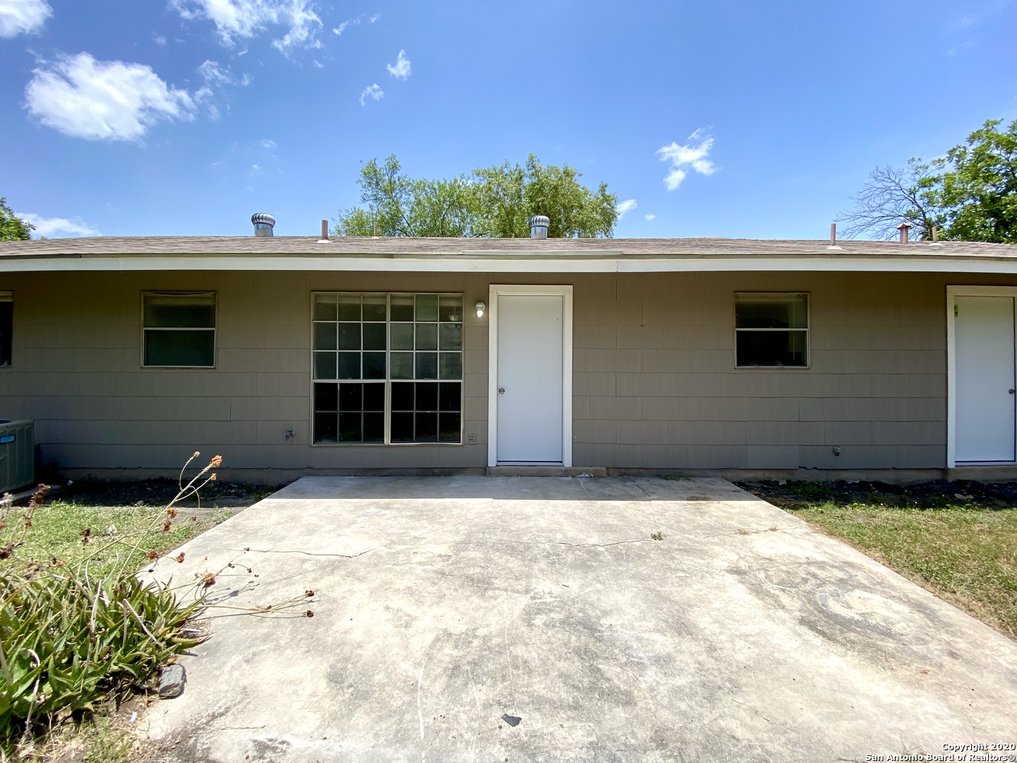 1906 Harpers Ferry, San Antonio, TX 78245