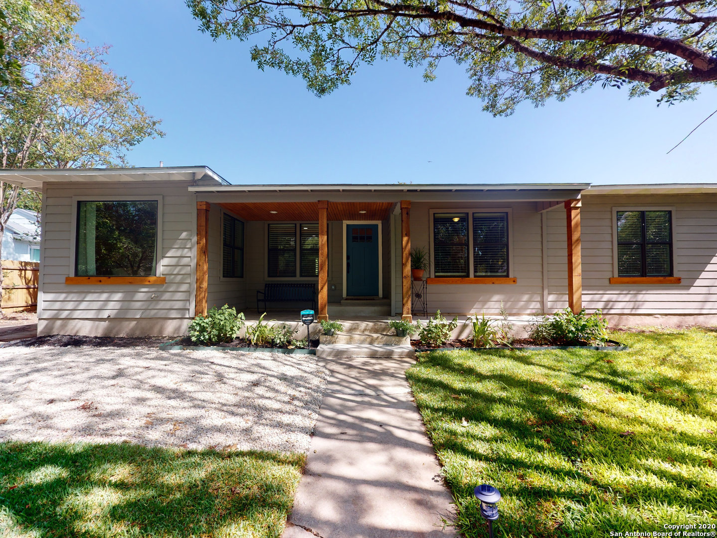 Property photo for 221 HARMON DR, San Antonio, TX