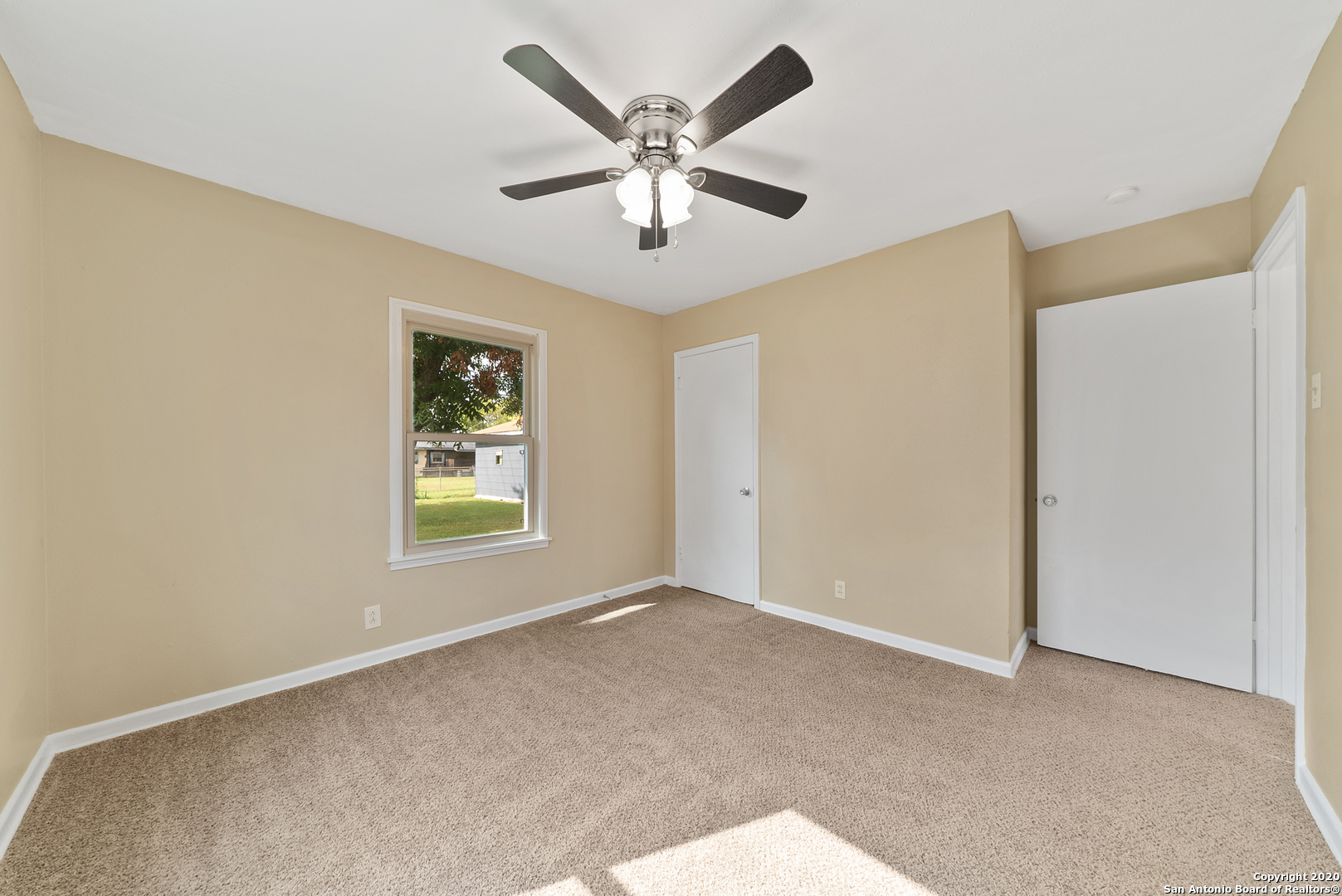 134 GAYLE AVE, San Antonio, TX 78223