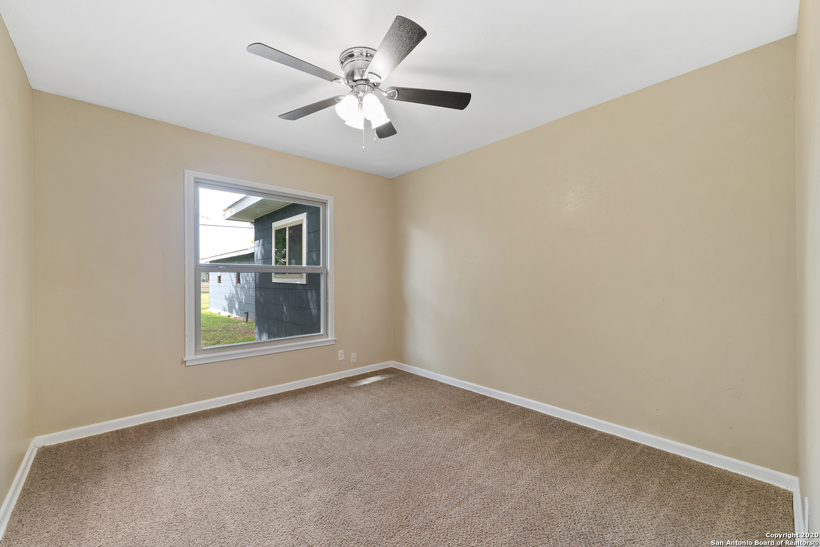 134 GAYLE AVE, San Antonio, TX 78223