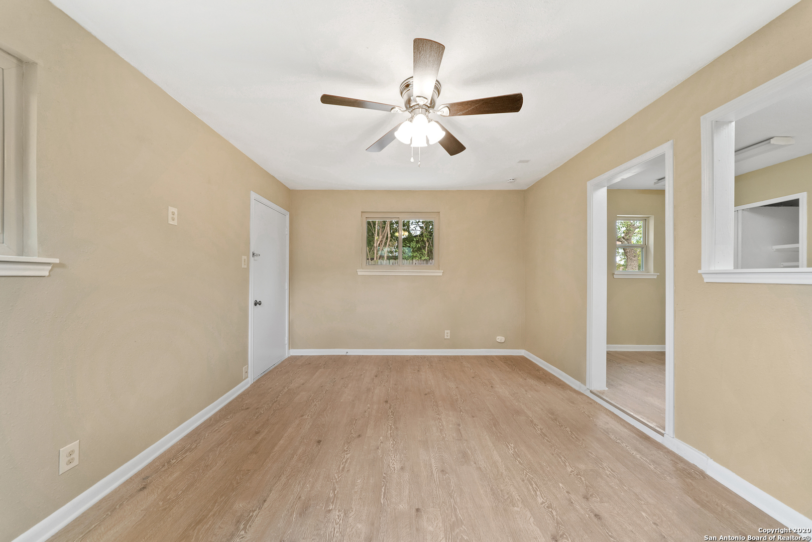 134 GAYLE AVE, San Antonio, TX 78223