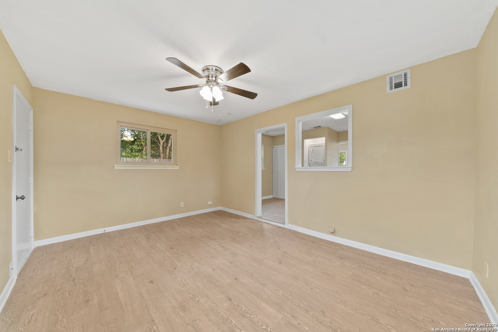 134 GAYLE AVE, San Antonio, TX 78223