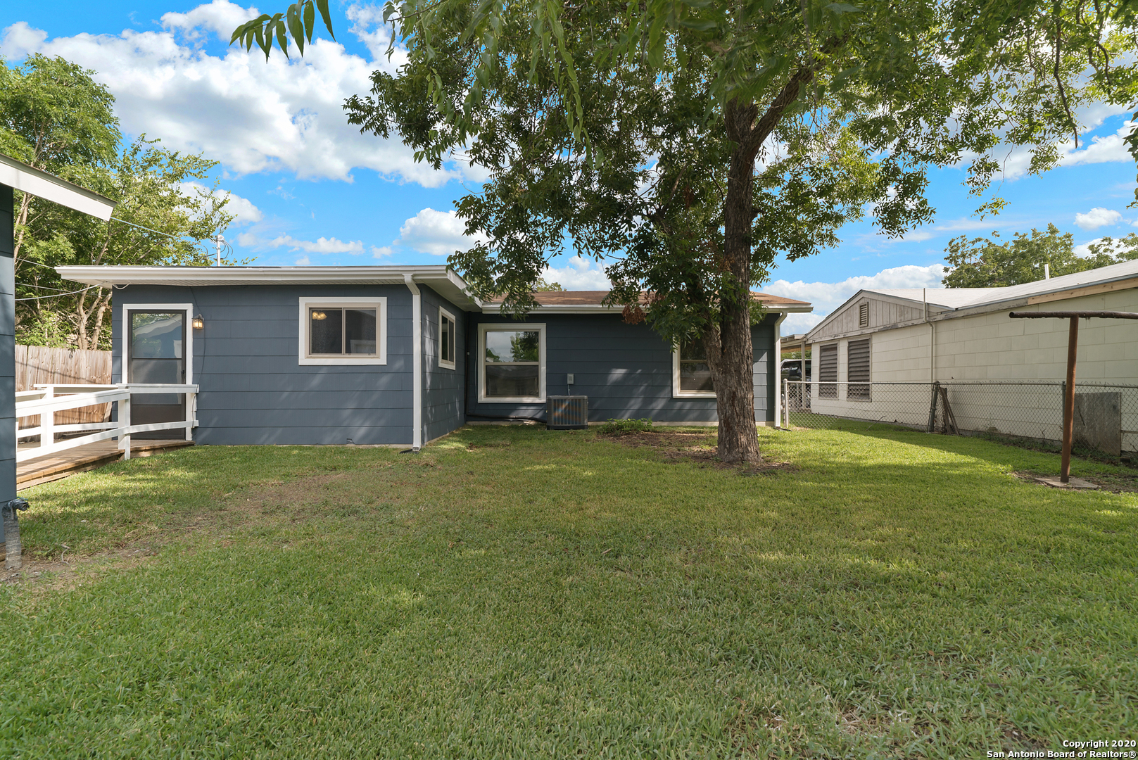 134 GAYLE AVE, San Antonio, TX 78223
