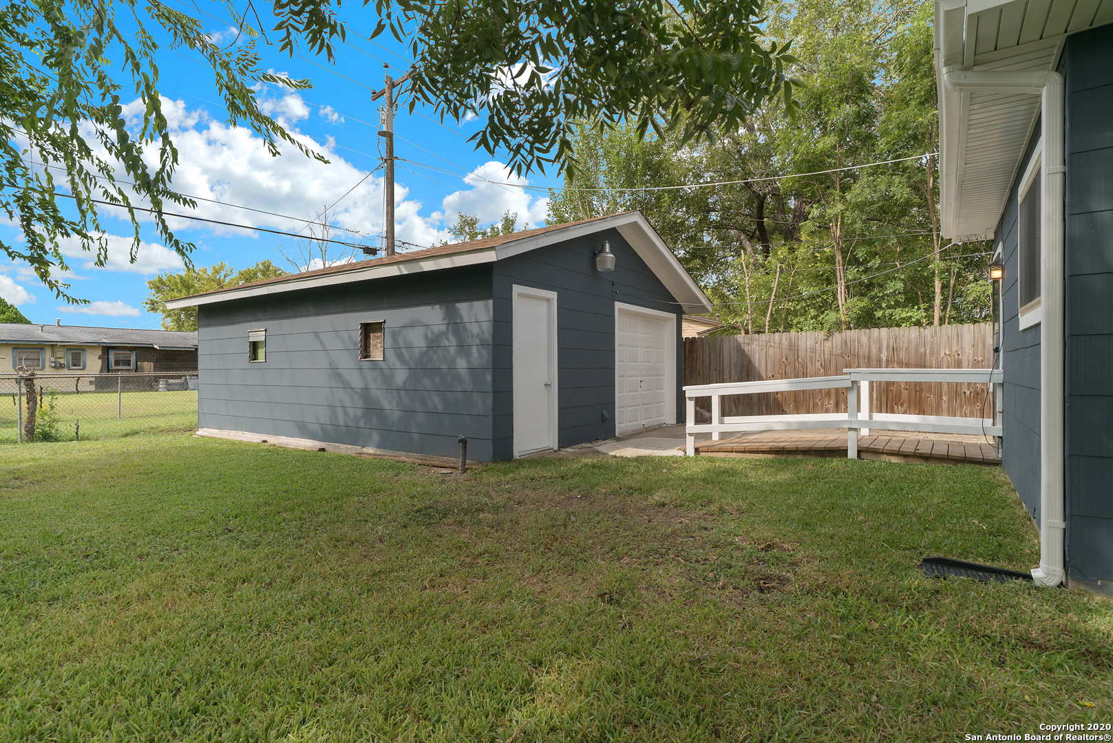 134 GAYLE AVE, San Antonio, TX 78223