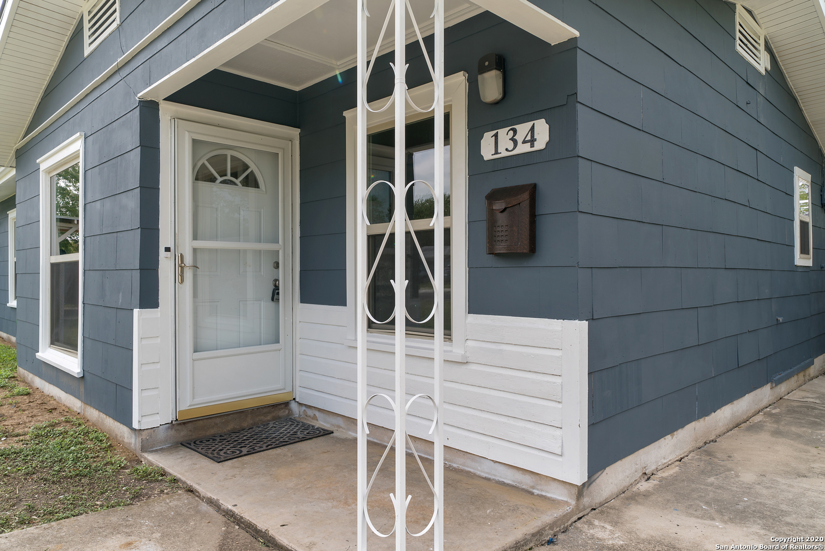 134 GAYLE AVE, San Antonio, TX 78223