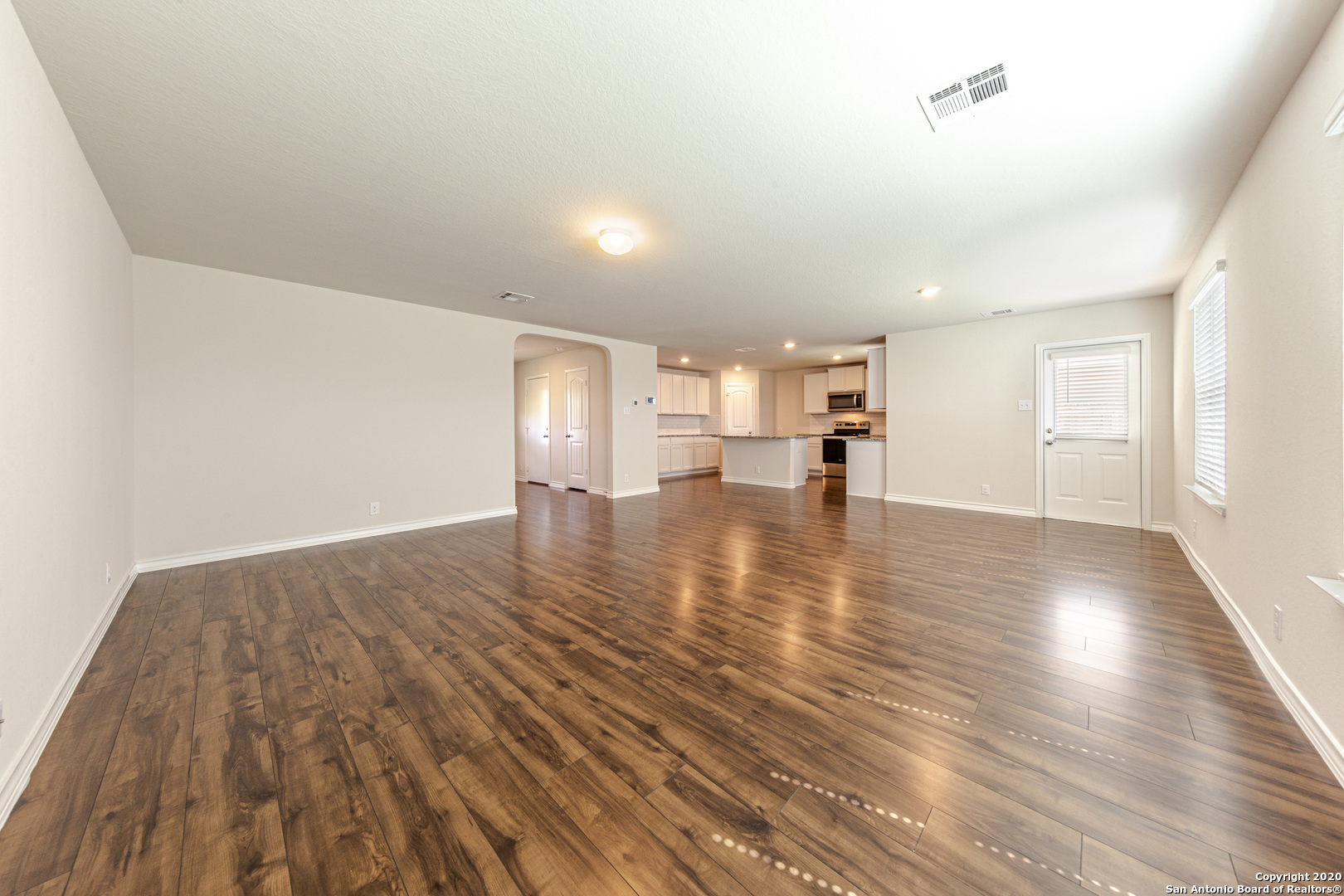 142 Loggy Bayou, Cibolo, TX 78108