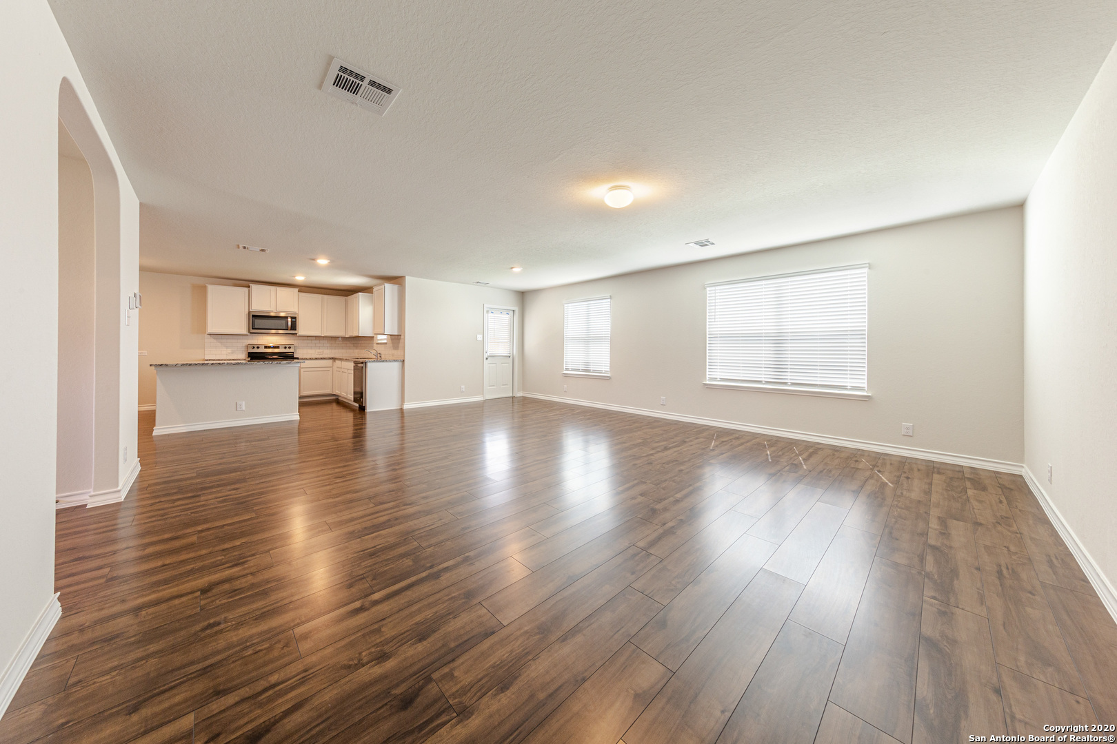 142 Loggy Bayou, Cibolo, TX 78108