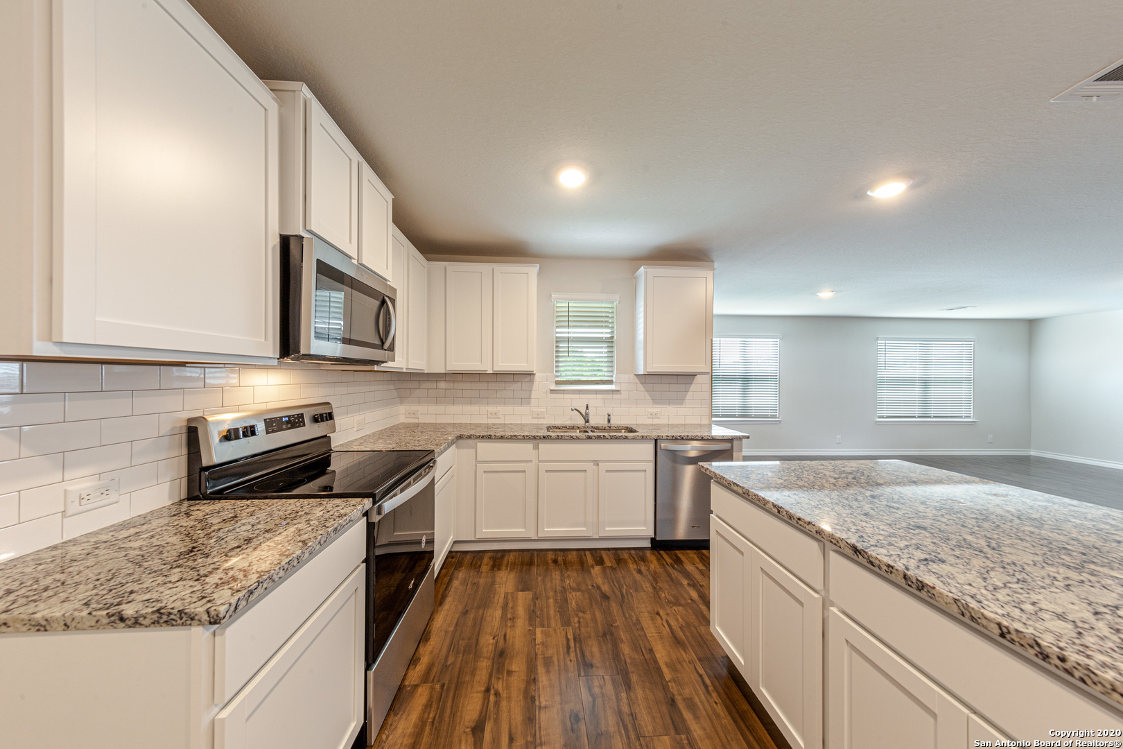 142 Loggy Bayou, Cibolo, TX 78108