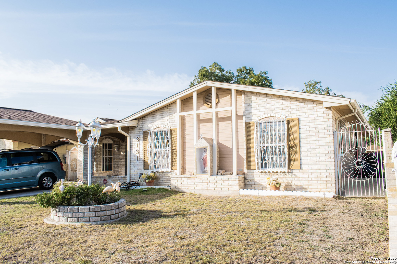 3131 Aragon Dr,San Antonio, TX 78211