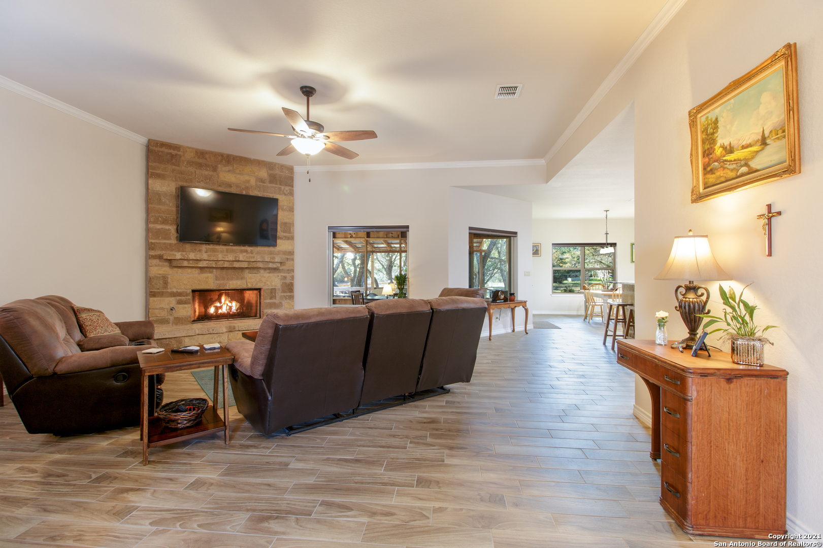 175 Quail Dr, Bandera, TX 78003