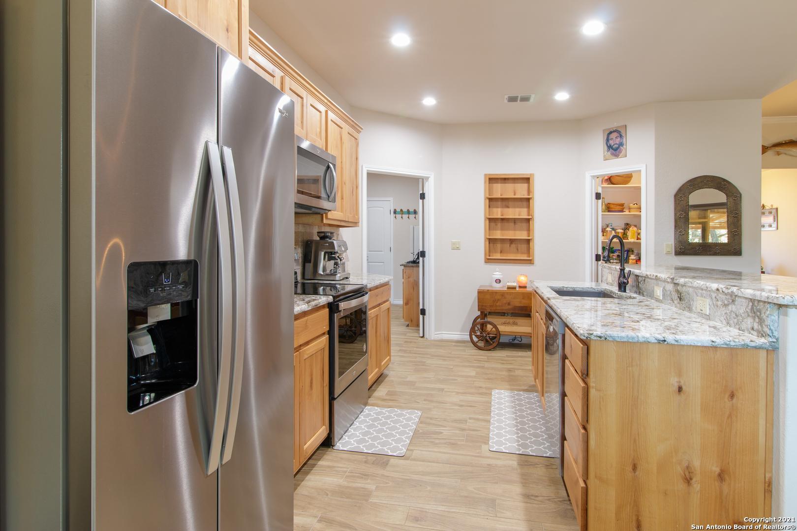 175 Quail Dr, Bandera, TX 78003